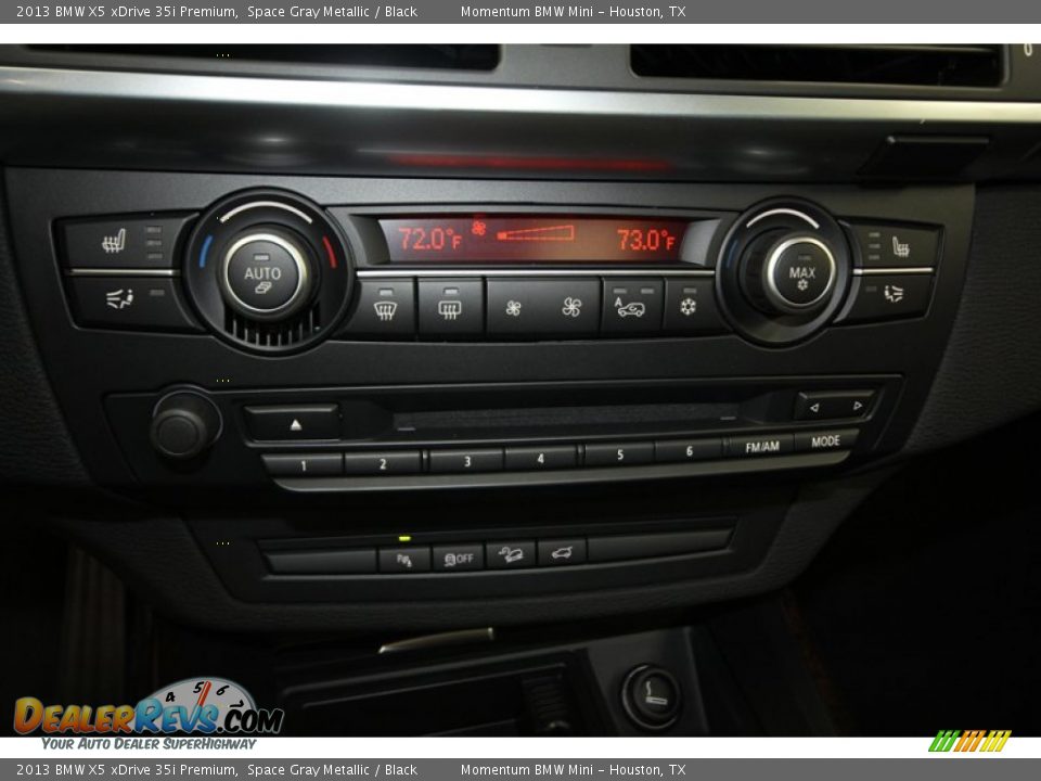 Controls of 2013 BMW X5 xDrive 35i Premium Photo #17