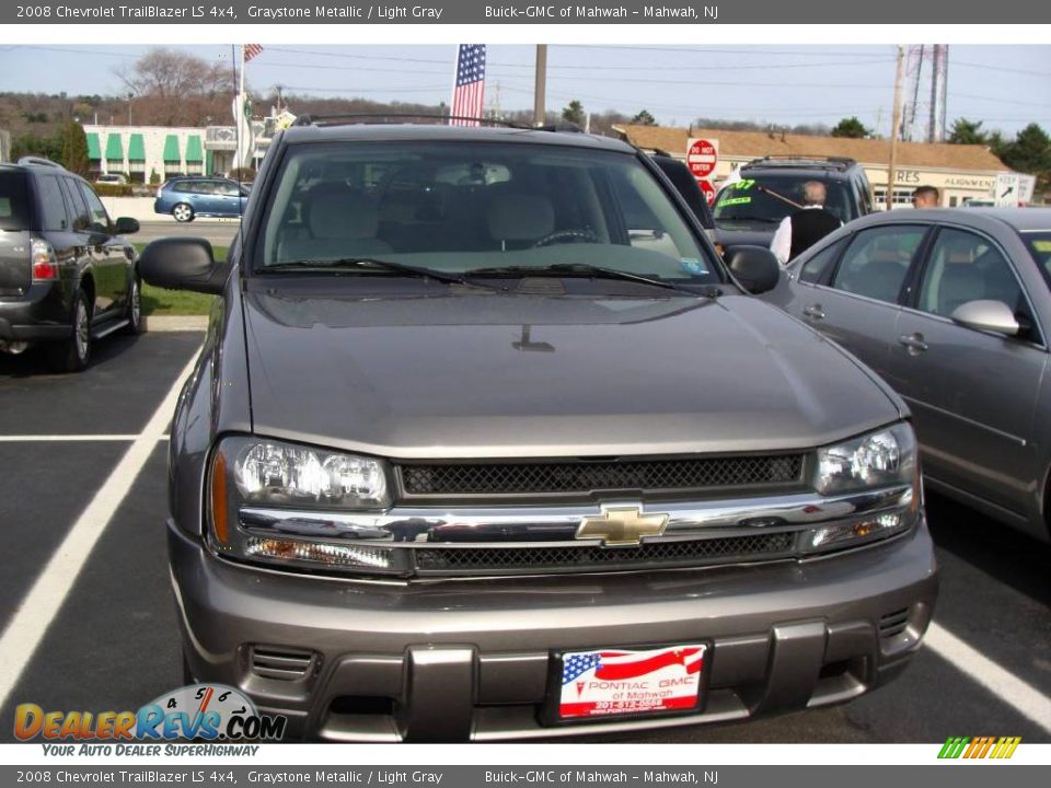 2008 Chevrolet TrailBlazer LS 4x4 Graystone Metallic / Light Gray Photo #2