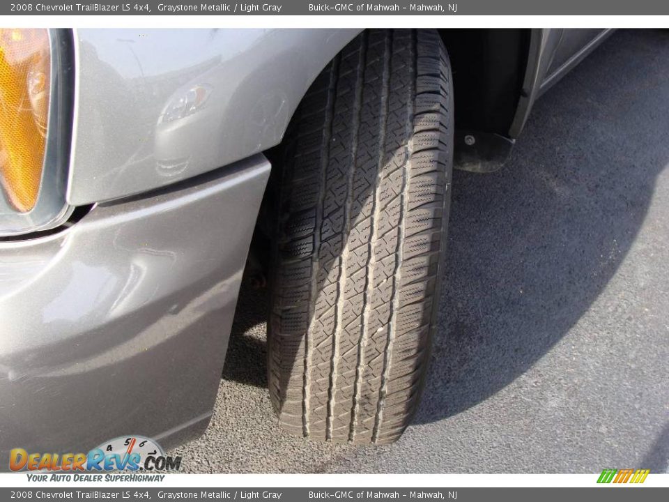 2008 Chevrolet TrailBlazer LS 4x4 Graystone Metallic / Light Gray Photo #9