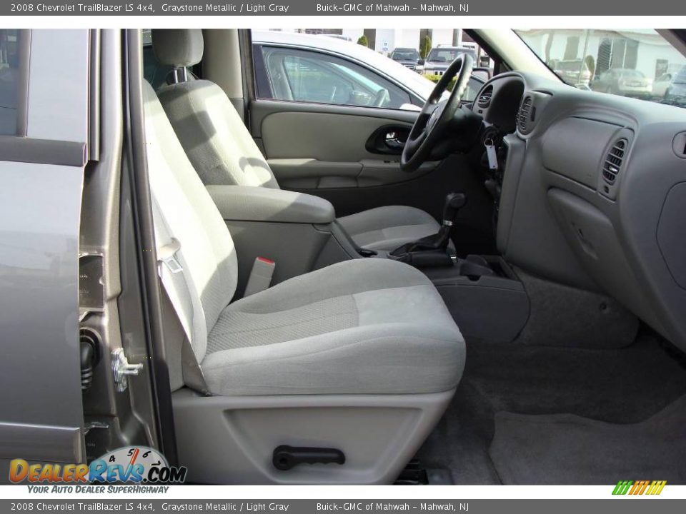 2008 Chevrolet TrailBlazer LS 4x4 Graystone Metallic / Light Gray Photo #13
