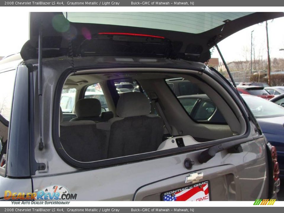 2008 Chevrolet TrailBlazer LS 4x4 Graystone Metallic / Light Gray Photo #23