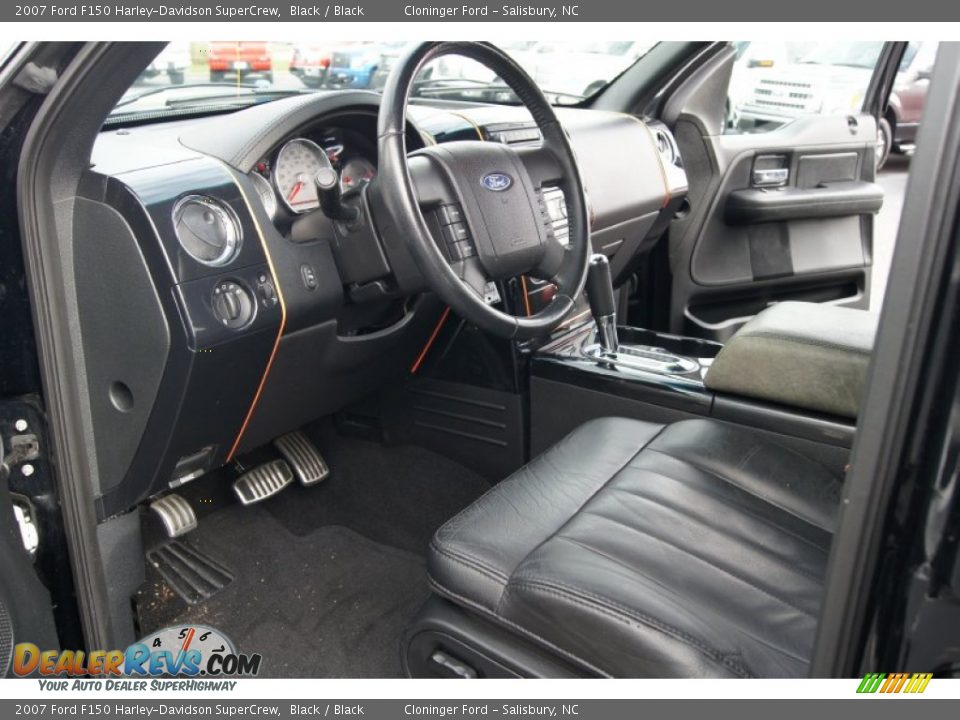 Black Interior - 2007 Ford F150 Harley-Davidson SuperCrew Photo #11