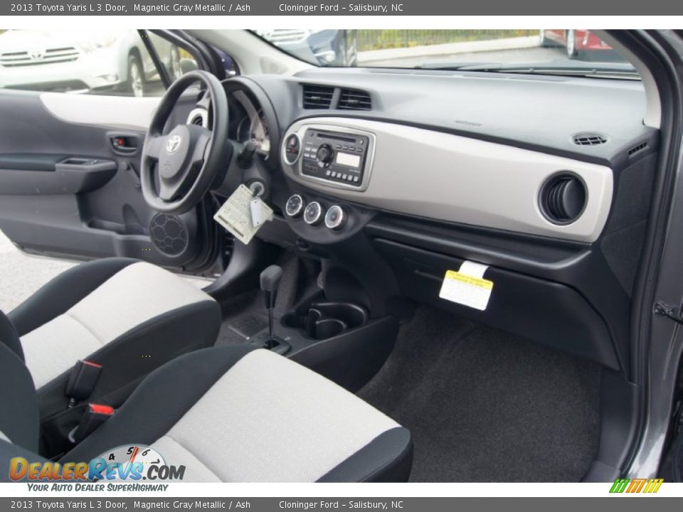 2013 Toyota Yaris L 3 Door Magnetic Gray Metallic / Ash Photo #14