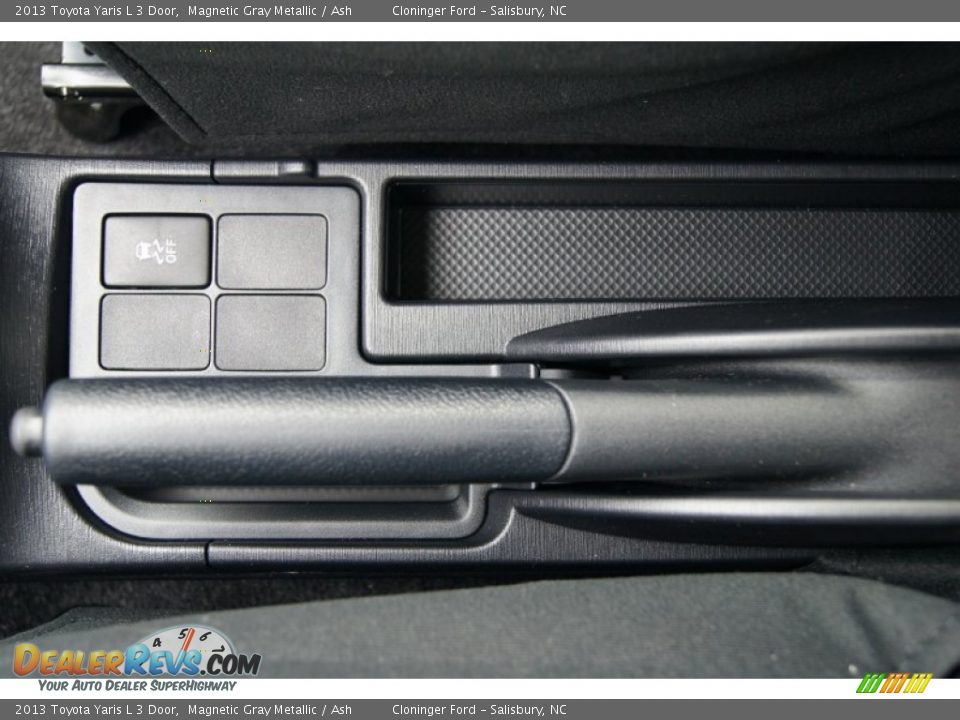 2013 Toyota Yaris L 3 Door Magnetic Gray Metallic / Ash Photo #25
