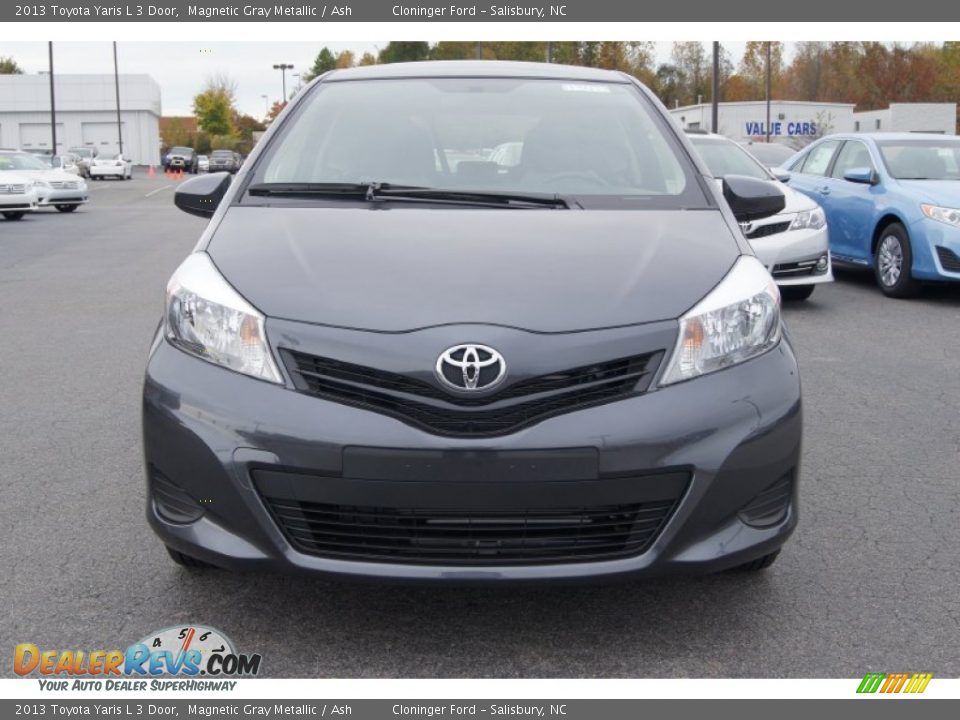 2013 Toyota Yaris L 3 Door Magnetic Gray Metallic / Ash Photo #29