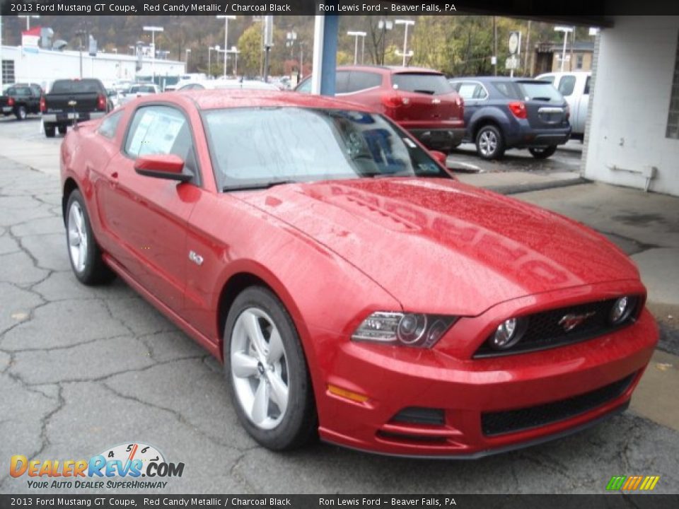Front 3/4 View of 2013 Ford Mustang GT Coupe Photo #2