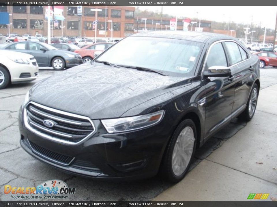 2013 Ford Taurus Limited Tuxedo Black Metallic / Charcoal Black Photo #4