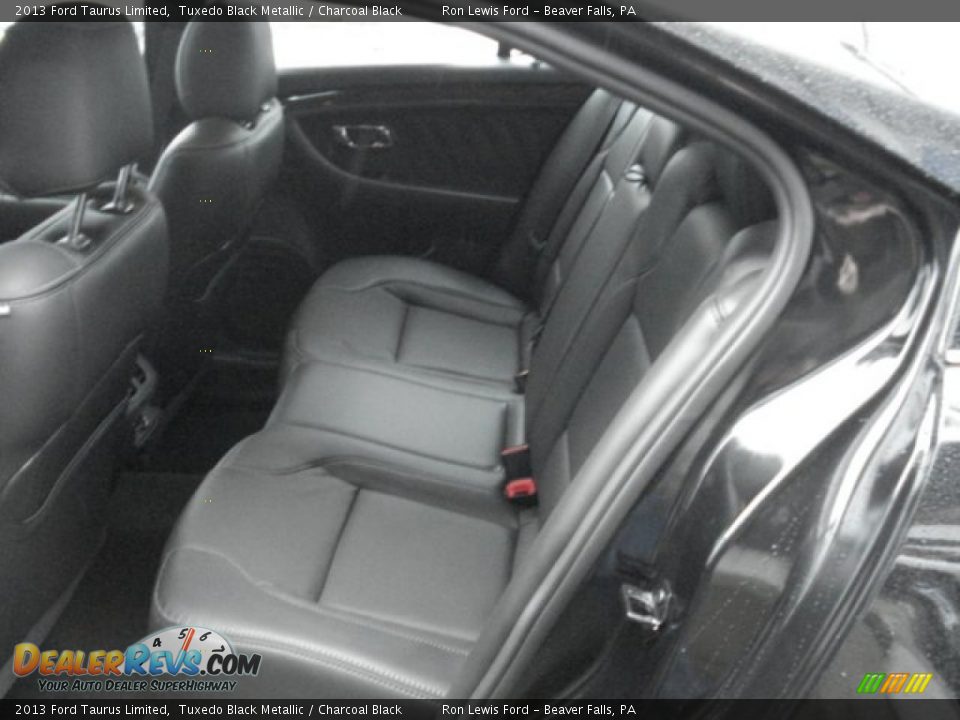 2013 Ford Taurus Limited Tuxedo Black Metallic / Charcoal Black Photo #13