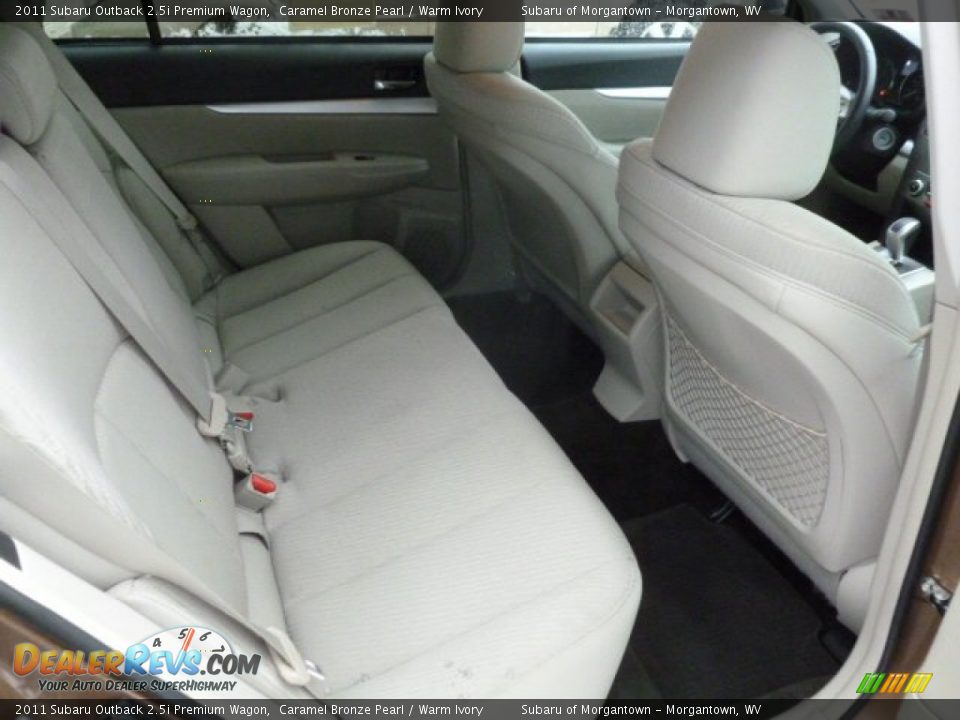 2011 Subaru Outback 2.5i Premium Wagon Caramel Bronze Pearl / Warm Ivory Photo #5