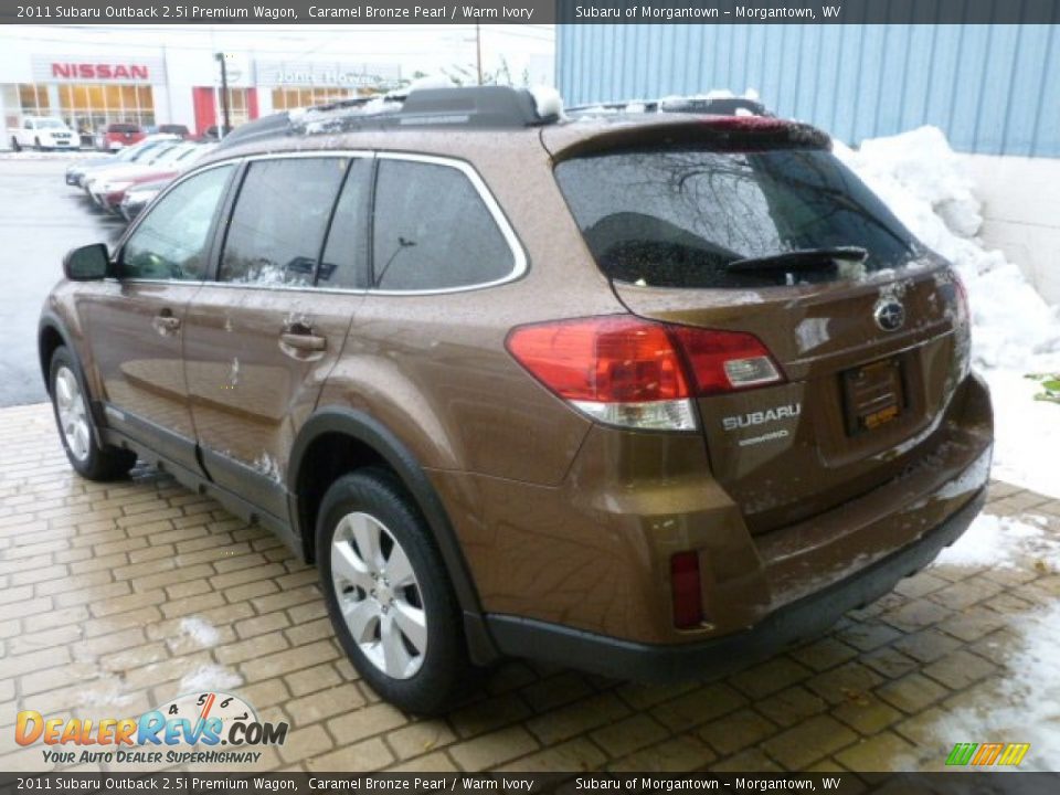 2011 Subaru Outback 2.5i Premium Wagon Caramel Bronze Pearl / Warm Ivory Photo #9