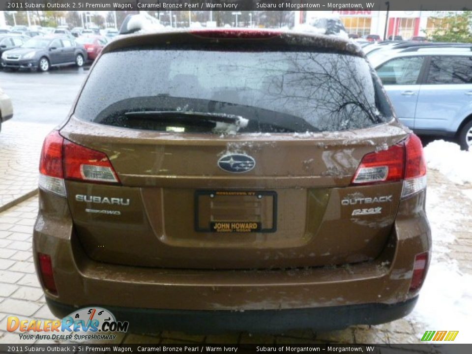 2011 Subaru Outback 2.5i Premium Wagon Caramel Bronze Pearl / Warm Ivory Photo #10