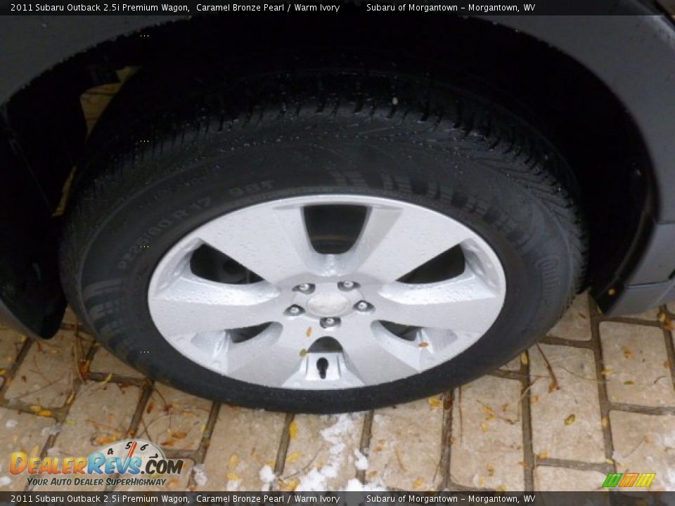 2011 Subaru Outback 2.5i Premium Wagon Caramel Bronze Pearl / Warm Ivory Photo #12