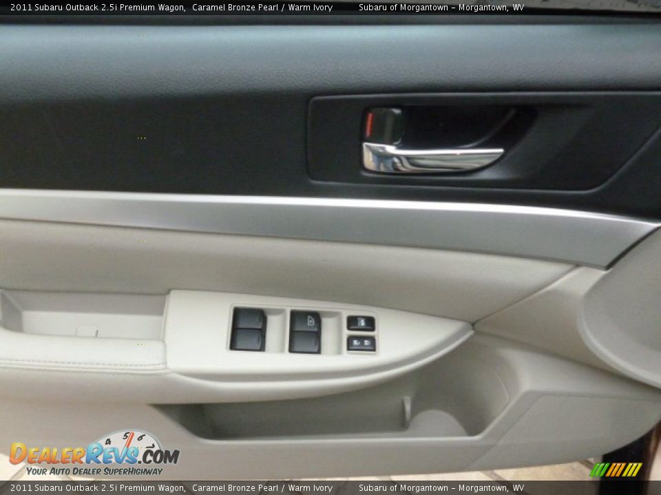 2011 Subaru Outback 2.5i Premium Wagon Caramel Bronze Pearl / Warm Ivory Photo #17