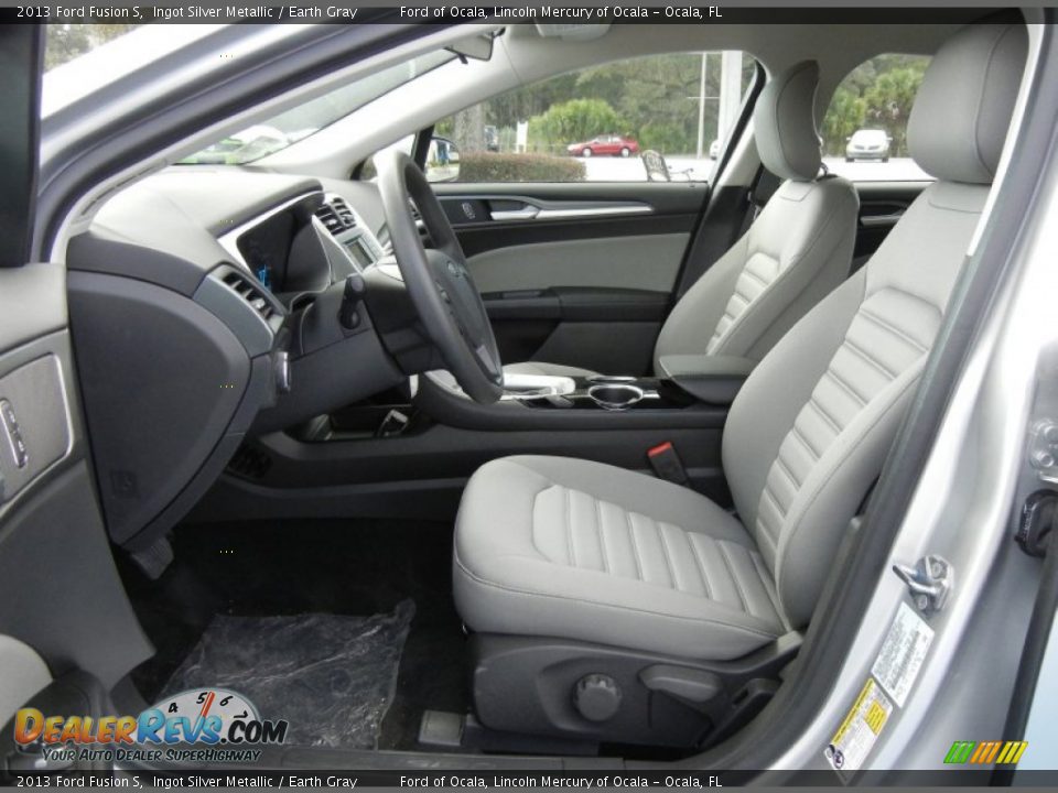 Front Seat of 2013 Ford Fusion S Photo #5