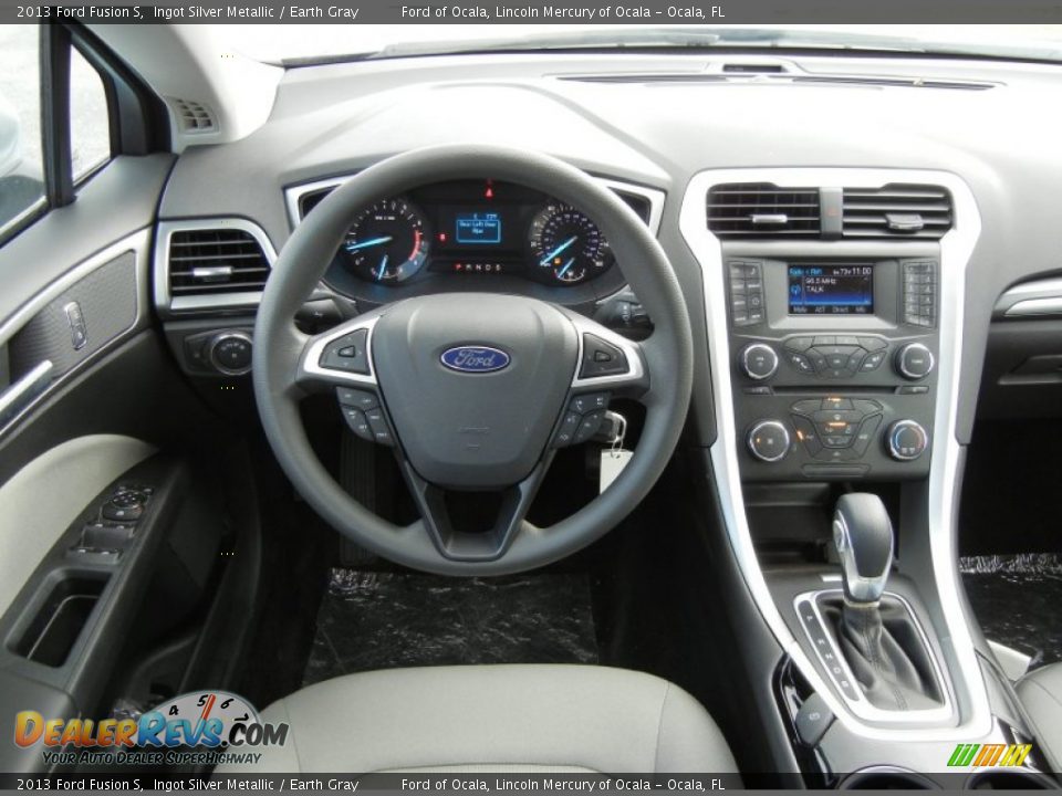 Dashboard of 2013 Ford Fusion S Photo #7