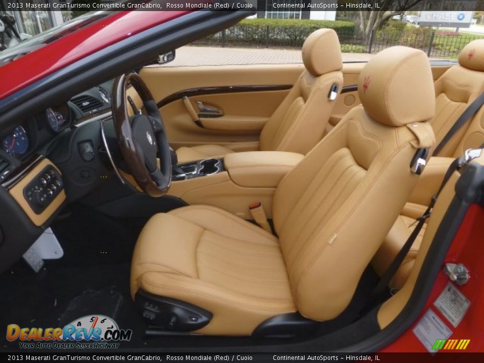 Front Seat of 2013 Maserati GranTurismo Convertible GranCabrio Photo #17
