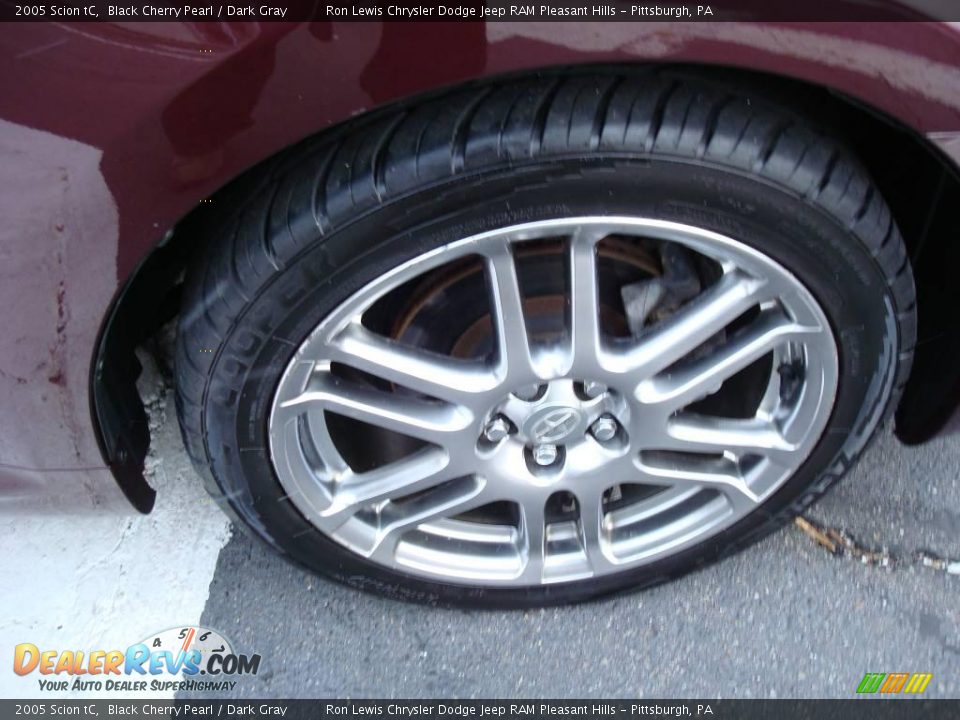2005 Scion tC Black Cherry Pearl / Dark Gray Photo #12