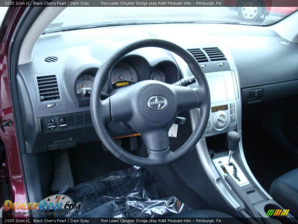 2005 Scion tC Black Cherry Pearl / Dark Gray Photo #18