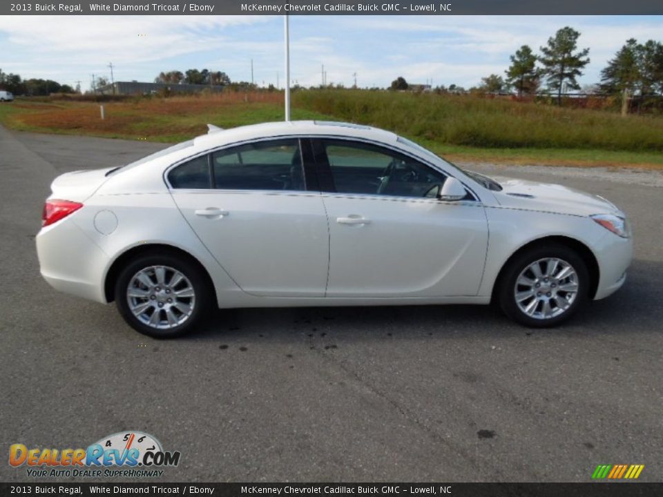 2013 Buick Regal White Diamond Tricoat / Ebony Photo #6
