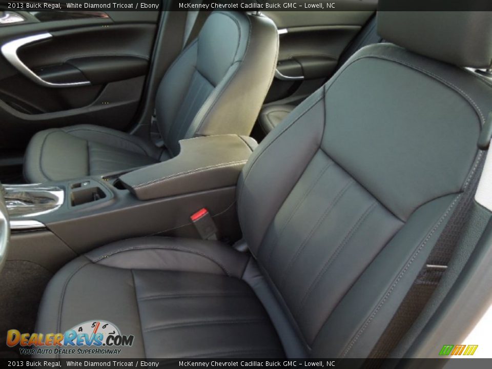 2013 Buick Regal White Diamond Tricoat / Ebony Photo #9