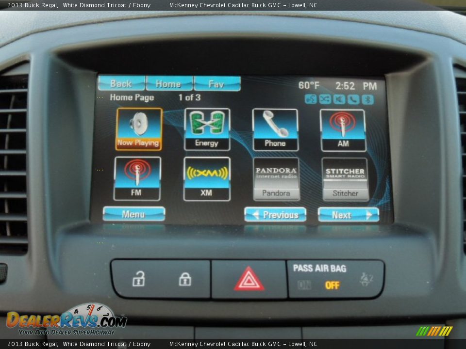 2013 Buick Regal White Diamond Tricoat / Ebony Photo #15