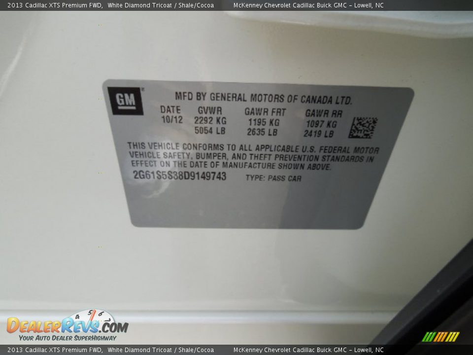 2013 Cadillac XTS Premium FWD White Diamond Tricoat / Shale/Cocoa Photo #7