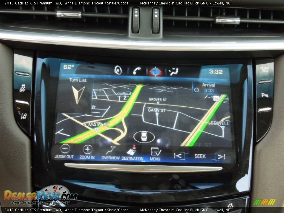 2013 Cadillac XTS Premium FWD White Diamond Tricoat / Shale/Cocoa Photo #16