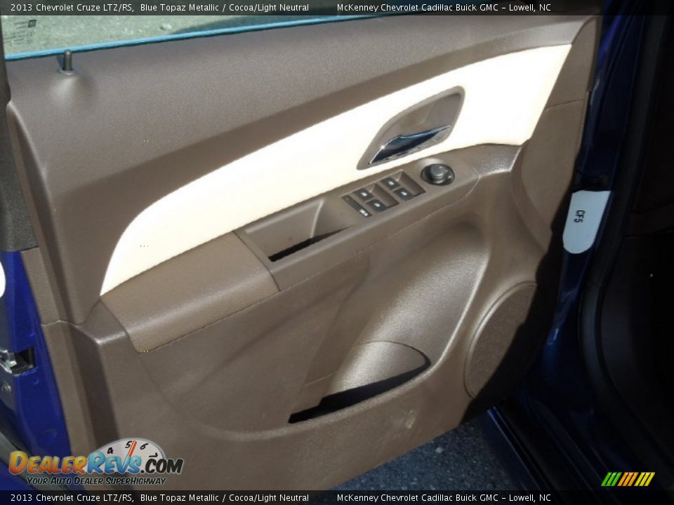 2013 Chevrolet Cruze LTZ/RS Blue Topaz Metallic / Cocoa/Light Neutral Photo #11