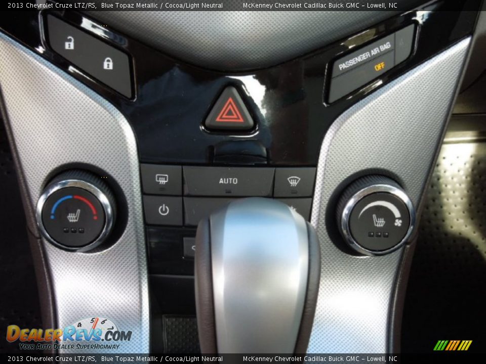 2013 Chevrolet Cruze LTZ/RS Blue Topaz Metallic / Cocoa/Light Neutral Photo #15