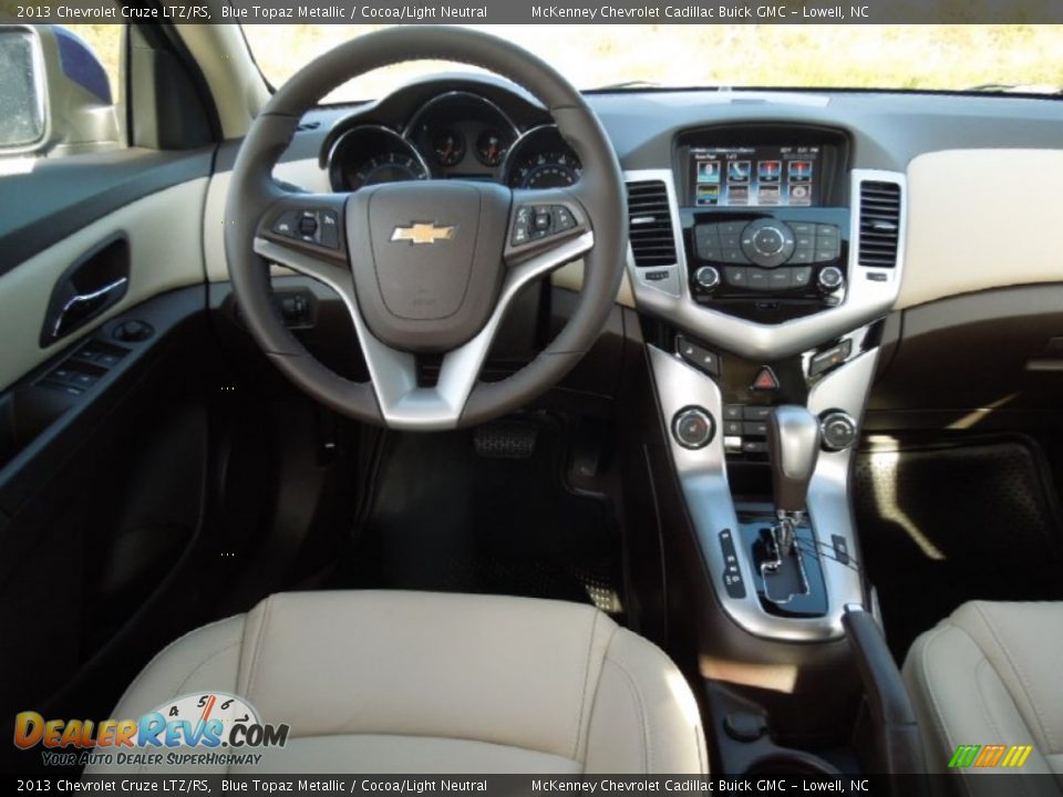 2013 Chevrolet Cruze LTZ/RS Blue Topaz Metallic / Cocoa/Light Neutral Photo #20