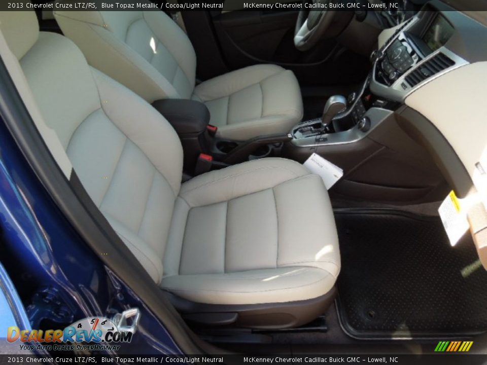 2013 Chevrolet Cruze LTZ/RS Blue Topaz Metallic / Cocoa/Light Neutral Photo #24