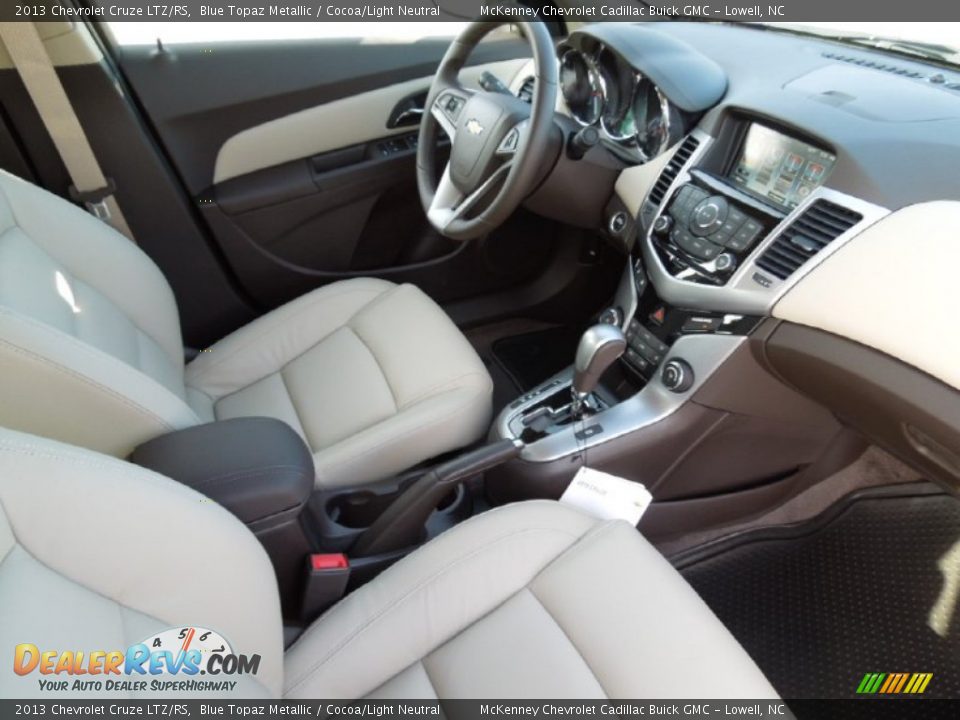 2013 Chevrolet Cruze LTZ/RS Blue Topaz Metallic / Cocoa/Light Neutral Photo #25