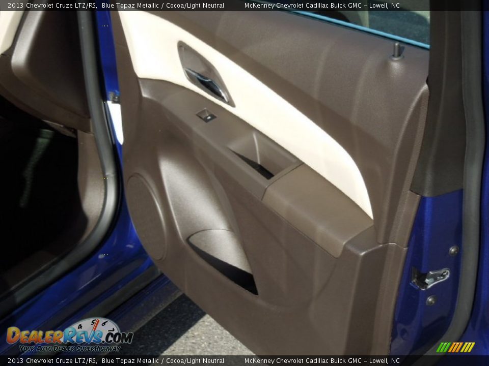 2013 Chevrolet Cruze LTZ/RS Blue Topaz Metallic / Cocoa/Light Neutral Photo #26