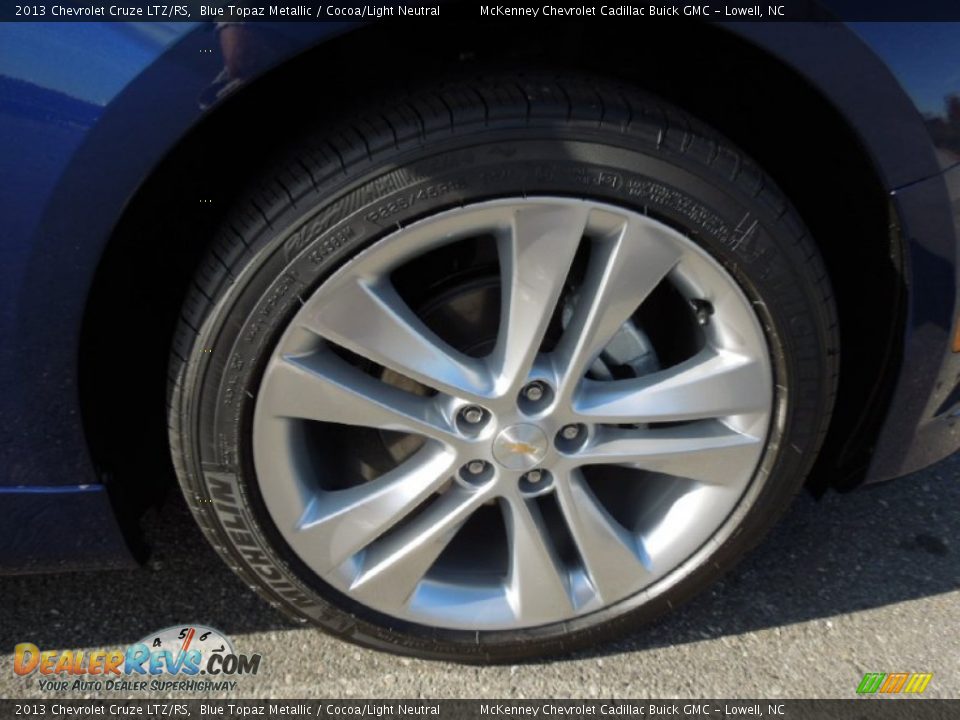 2013 Chevrolet Cruze LTZ/RS Blue Topaz Metallic / Cocoa/Light Neutral Photo #27