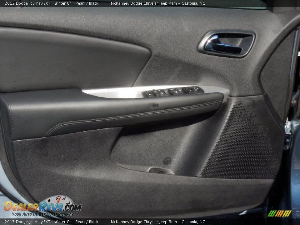 2013 Dodge Journey SXT Winter Chill Pearl / Black Photo #10