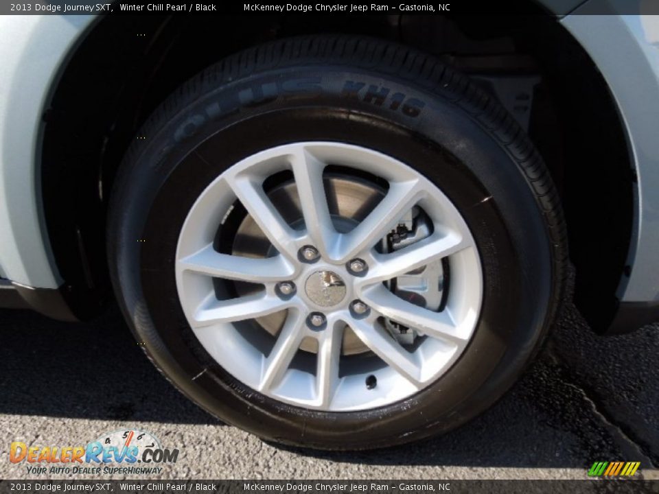 2013 Dodge Journey SXT Winter Chill Pearl / Black Photo #26