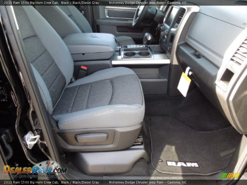 Black/Diesel Gray Interior - 2013 Ram 1500 Big Horn Crew Cab Photo #24