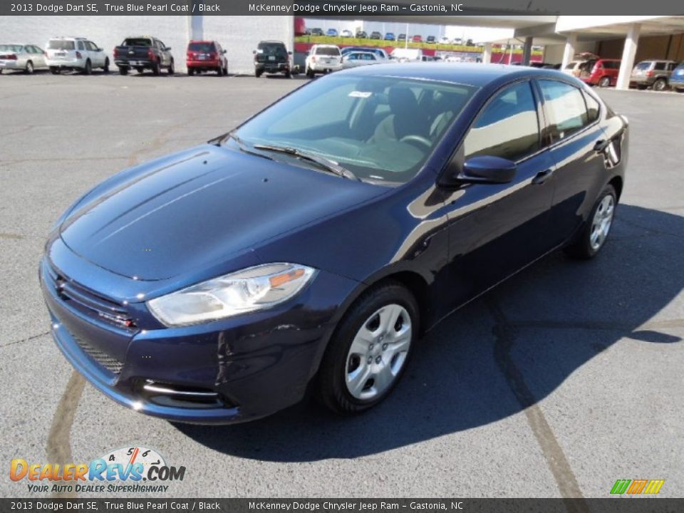 2013 Dodge Dart SE True Blue Pearl Coat / Black Photo #2