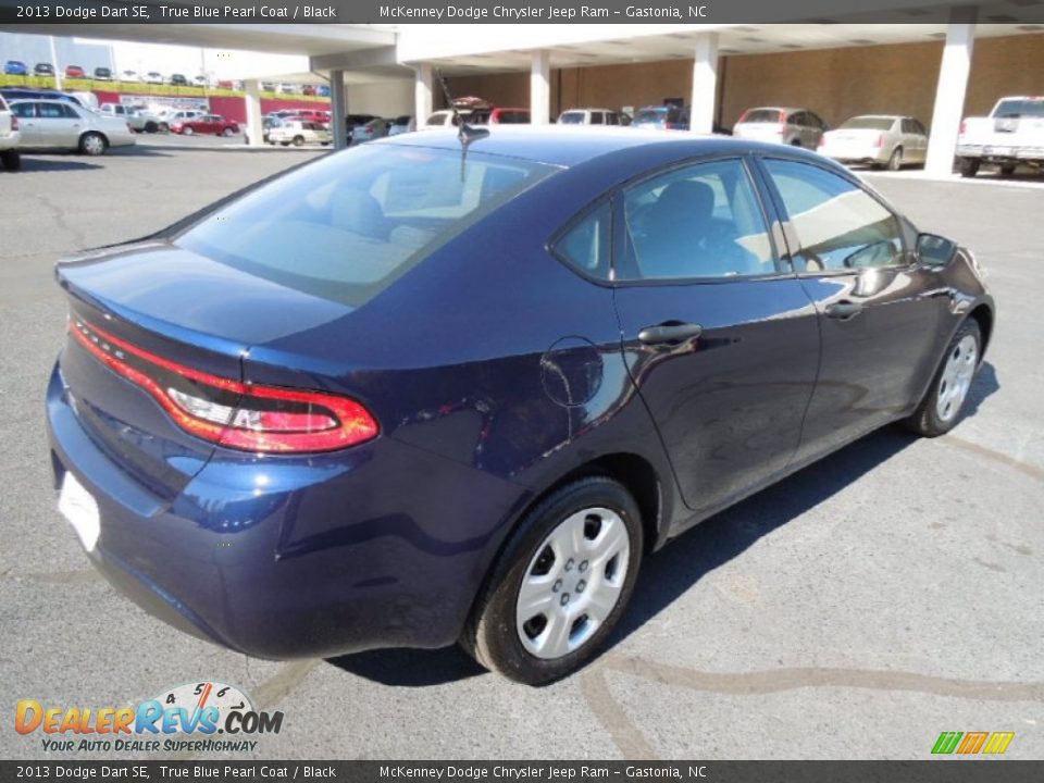 2013 Dodge Dart SE True Blue Pearl Coat / Black Photo #5