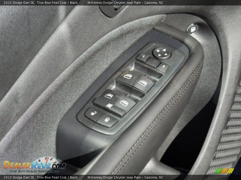 2013 Dodge Dart SE True Blue Pearl Coat / Black Photo #11