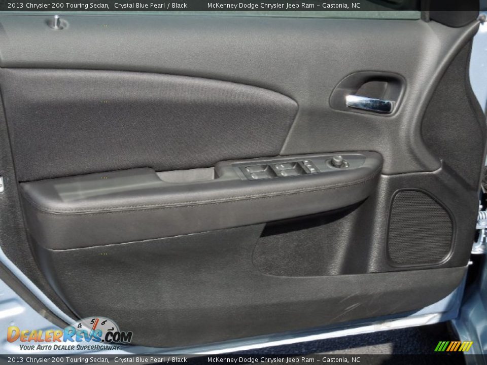 2013 Chrysler 200 Touring Sedan Crystal Blue Pearl / Black Photo #10