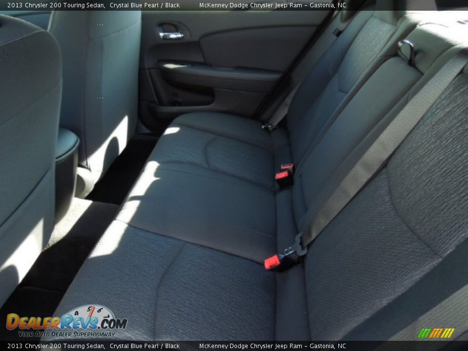2013 Chrysler 200 Touring Sedan Crystal Blue Pearl / Black Photo #18