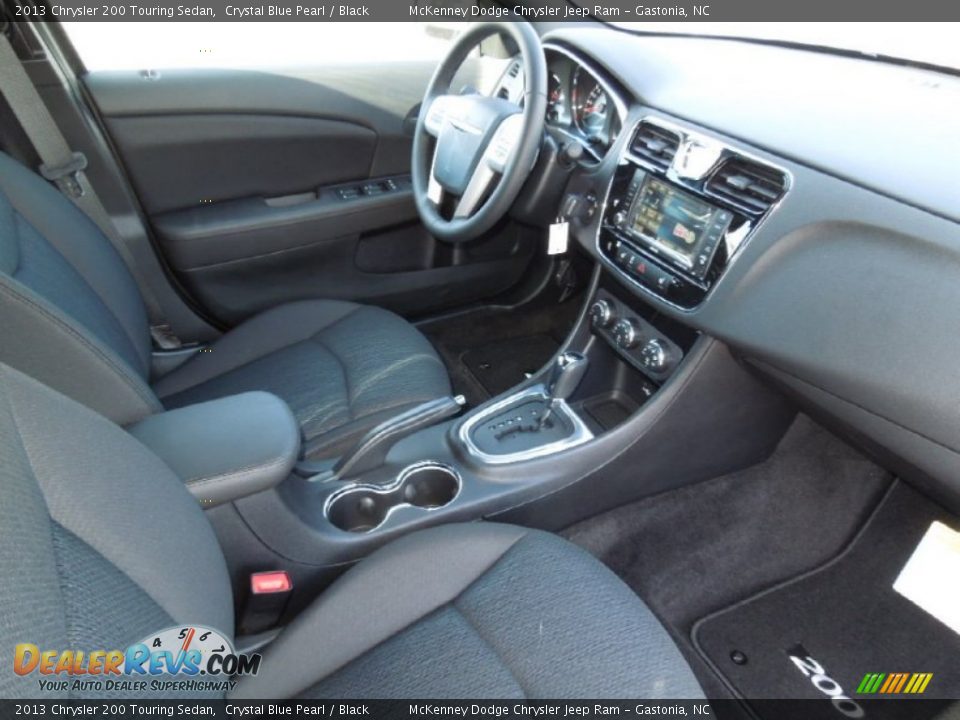 2013 Chrysler 200 Touring Sedan Crystal Blue Pearl / Black Photo #24