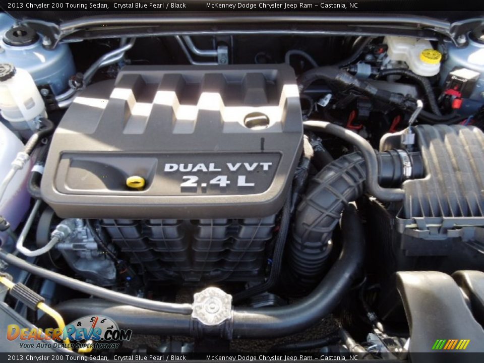 2013 Chrysler 200 Touring Sedan Crystal Blue Pearl / Black Photo #27