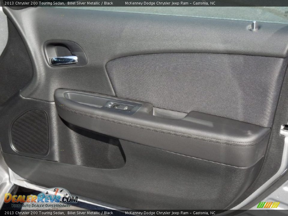 2013 Chrysler 200 Touring Sedan Billet Silver Metallic / Black Photo #24