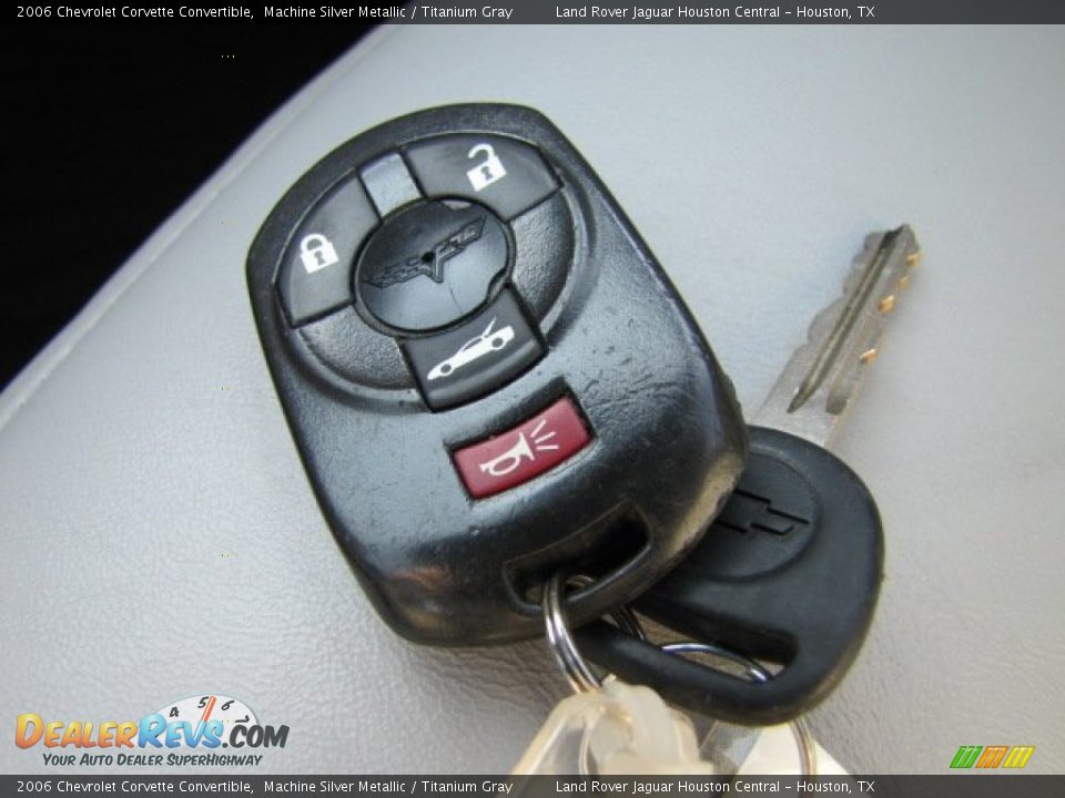 Keys of 2006 Chevrolet Corvette Convertible Photo #33