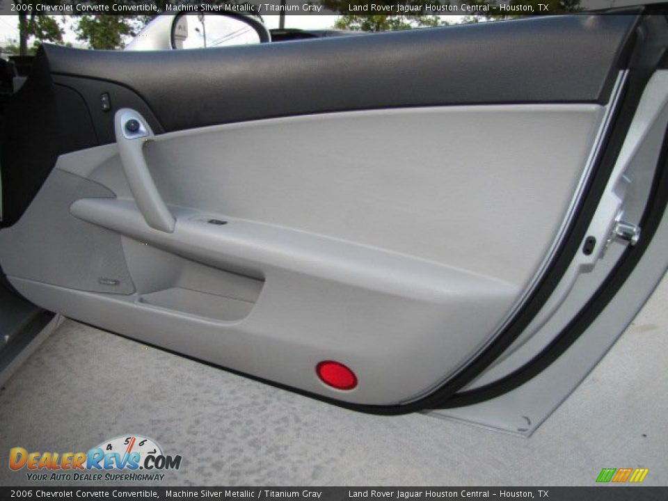 Door Panel of 2006 Chevrolet Corvette Convertible Photo #35