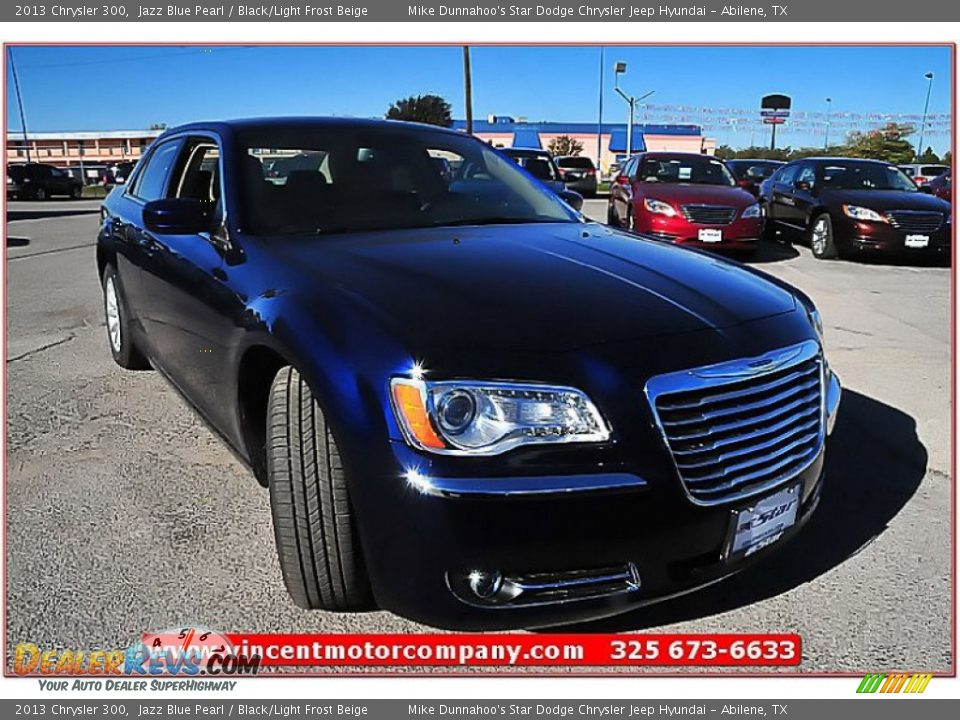2013 Chrysler 300 Jazz Blue Pearl / Black/Light Frost Beige Photo #8