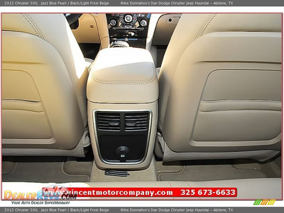 2013 Chrysler 300 Jazz Blue Pearl / Black/Light Frost Beige Photo #22