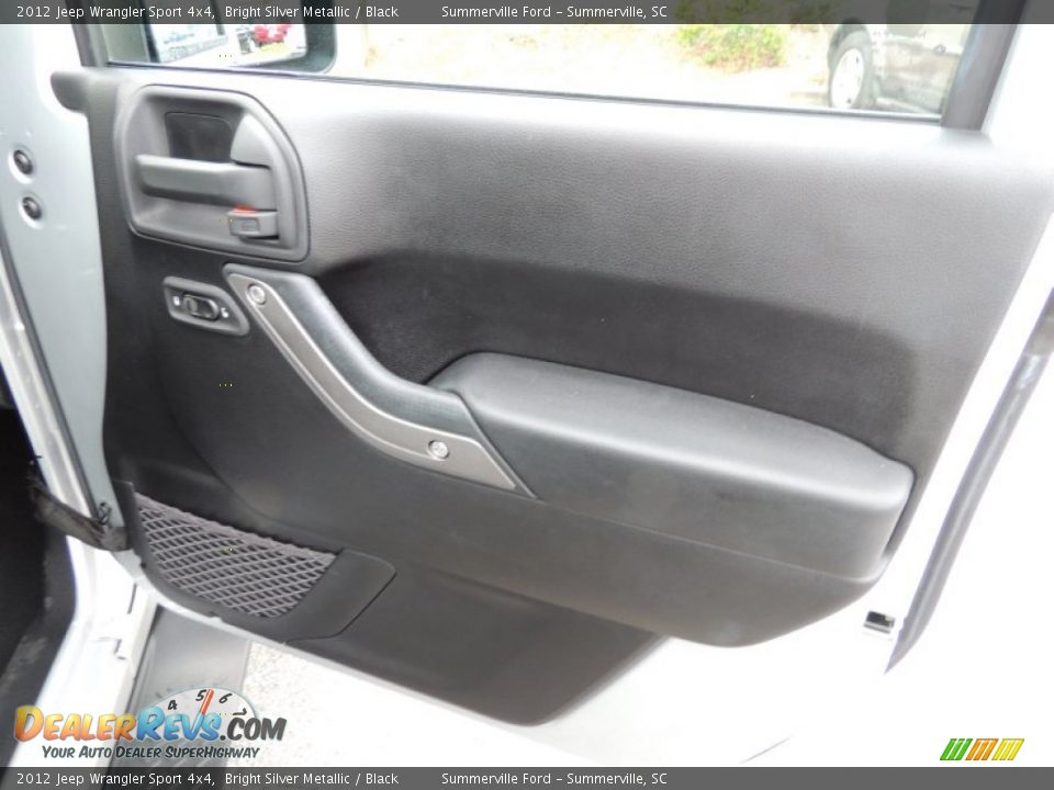 2012 Jeep Wrangler Sport 4x4 Bright Silver Metallic / Black Photo #25